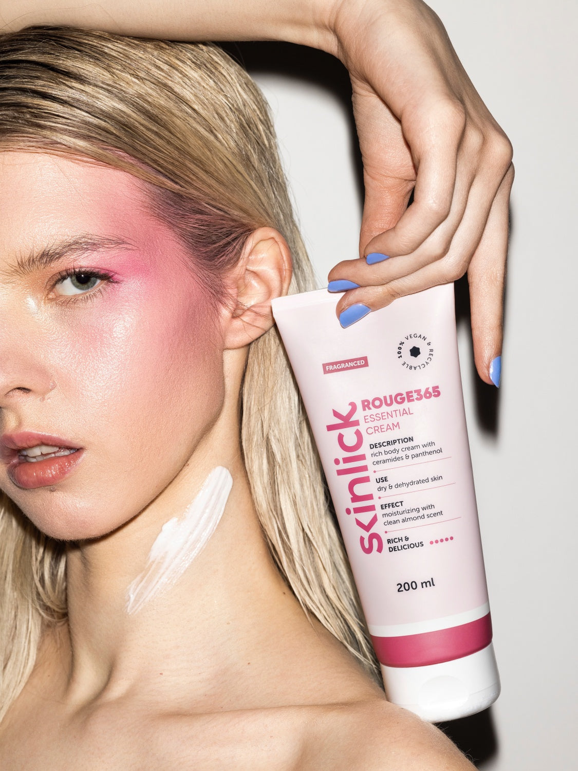 Skinlick Rouge365 Essential Cream bogata krema s ceramidima i pantenolom u bočici i ženom